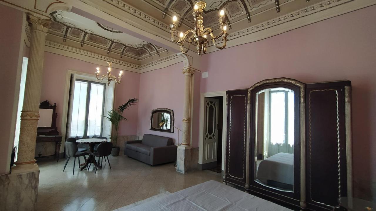 Palazzo Arcidiacono - Luxury Holidays Catania Ngoại thất bức ảnh