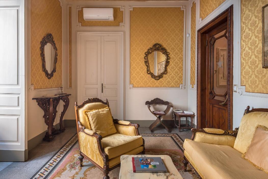 Palazzo Arcidiacono - Luxury Holidays Catania Ngoại thất bức ảnh